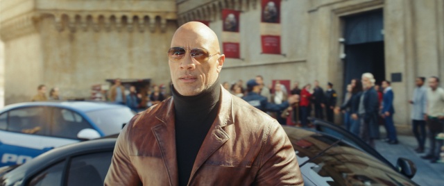 "Red Notice" filminden yeni kareler geldi