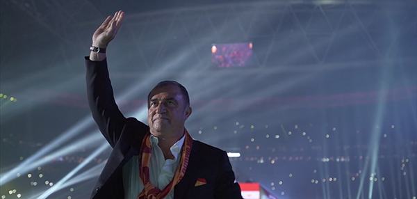 Fatih Terim'in hayatına odaklanan Terim belgeselinin ilk  görselleri yayınladı