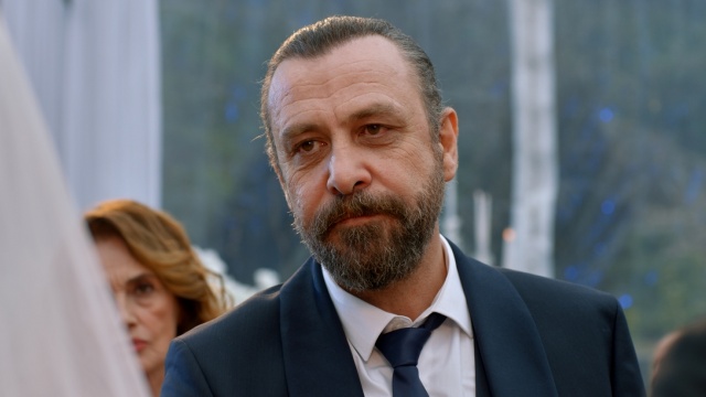 Aile'nin yeni bölümünden kareler geldi