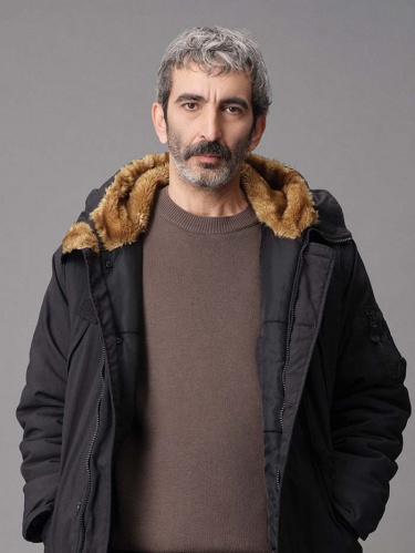 "Adım Farah"ın karakter afişleri yayınlandı!