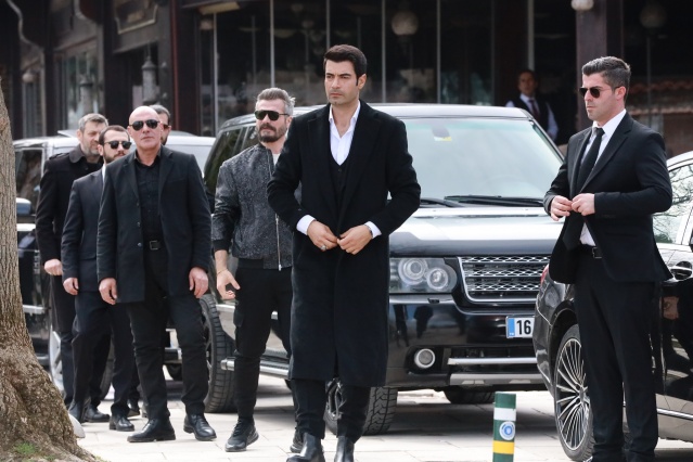 Gülcemal dizisinden yeni fotoğraflar geldi