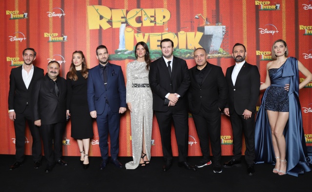 "Recep İvedik 7"nin özel gösteriminden kareler paylaşıldı!